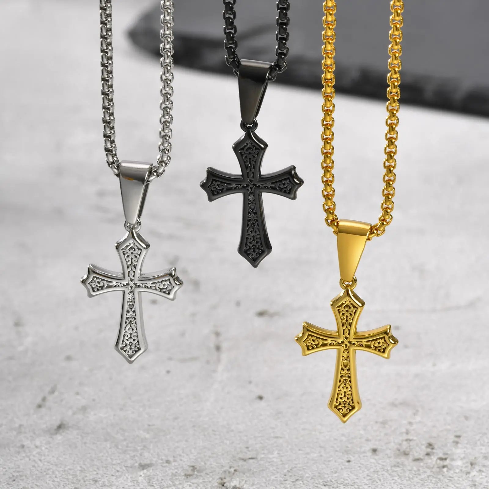 Chaine PENDENTIF croix pour hommes