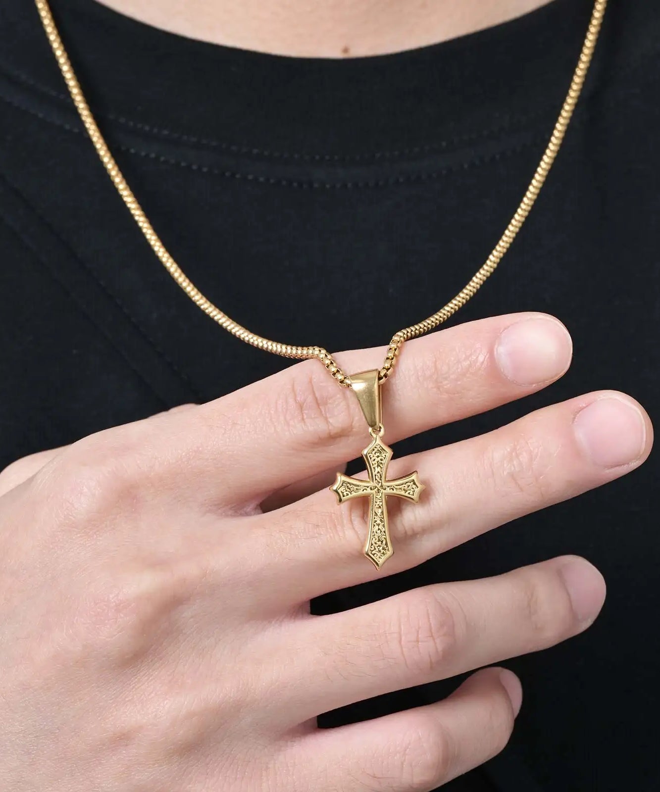 Chaine PENDENTIF croix pour hommes