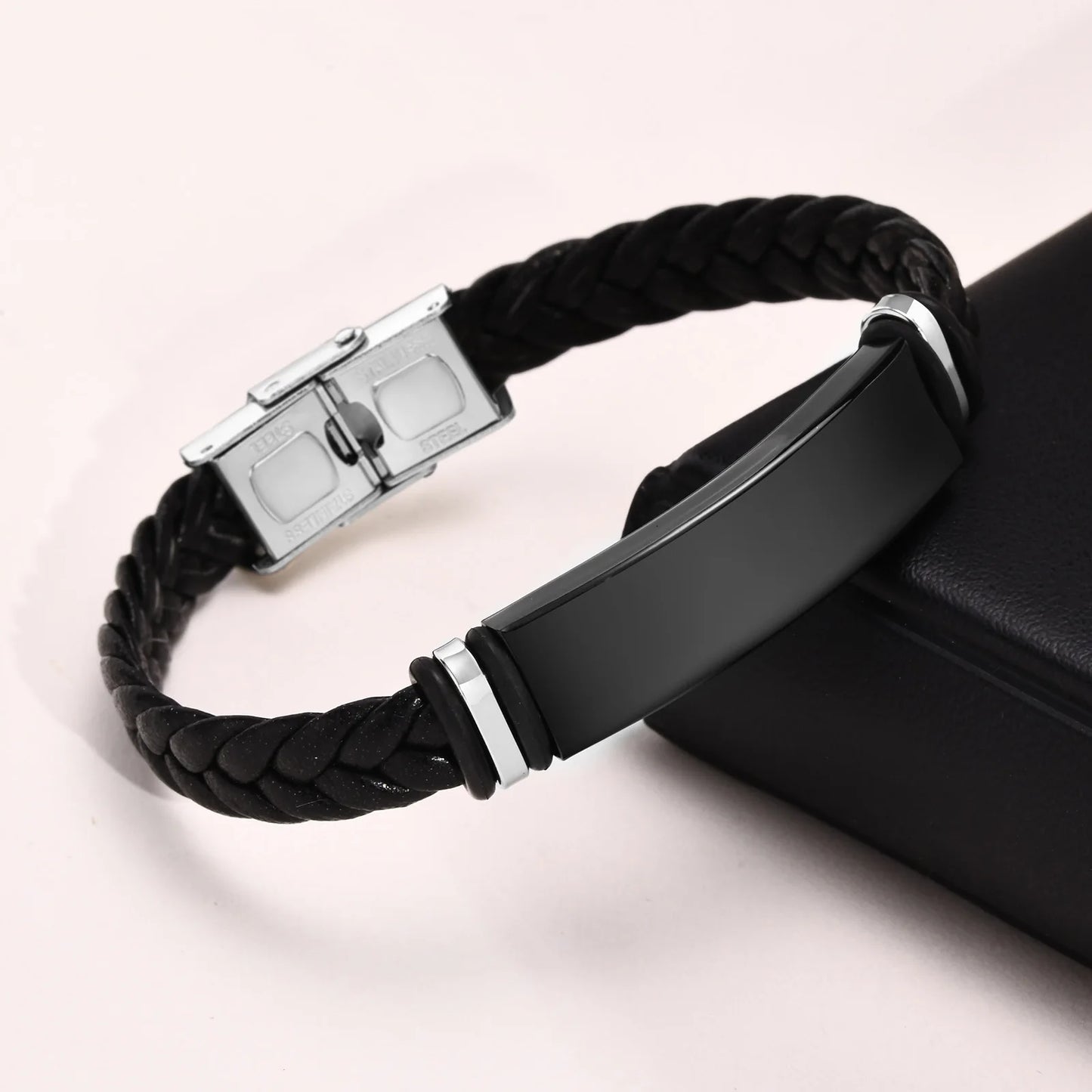 Bracelets cuir Homme "WRITE ME"